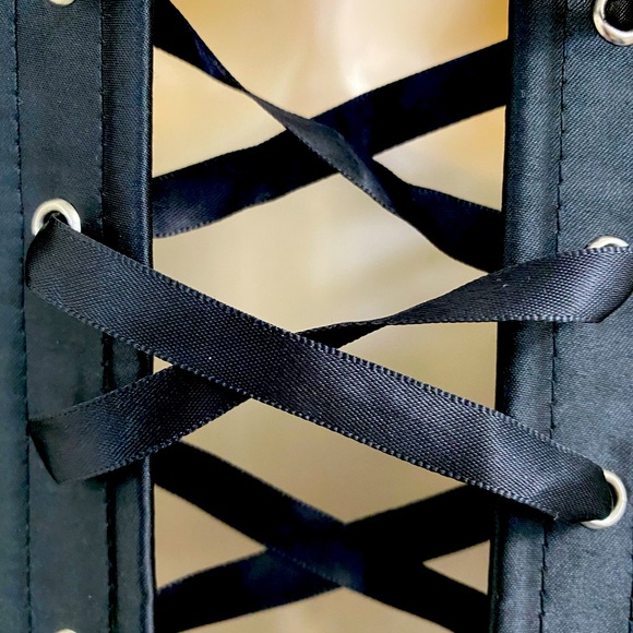 NWOT Burvogue Corset Underbust  Shapewear Women’s O/S Adjustable Black - Picture 4 of 6